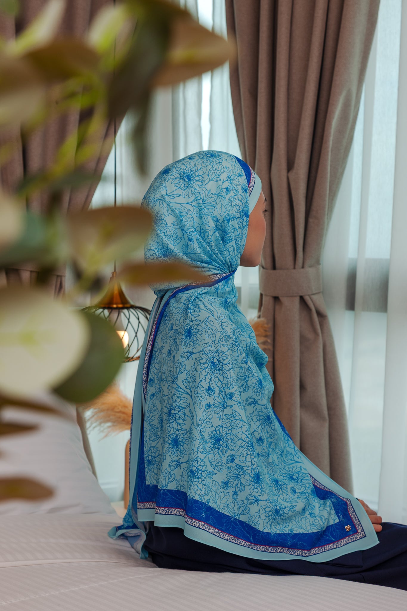 Azure Veil Chrysanthemum