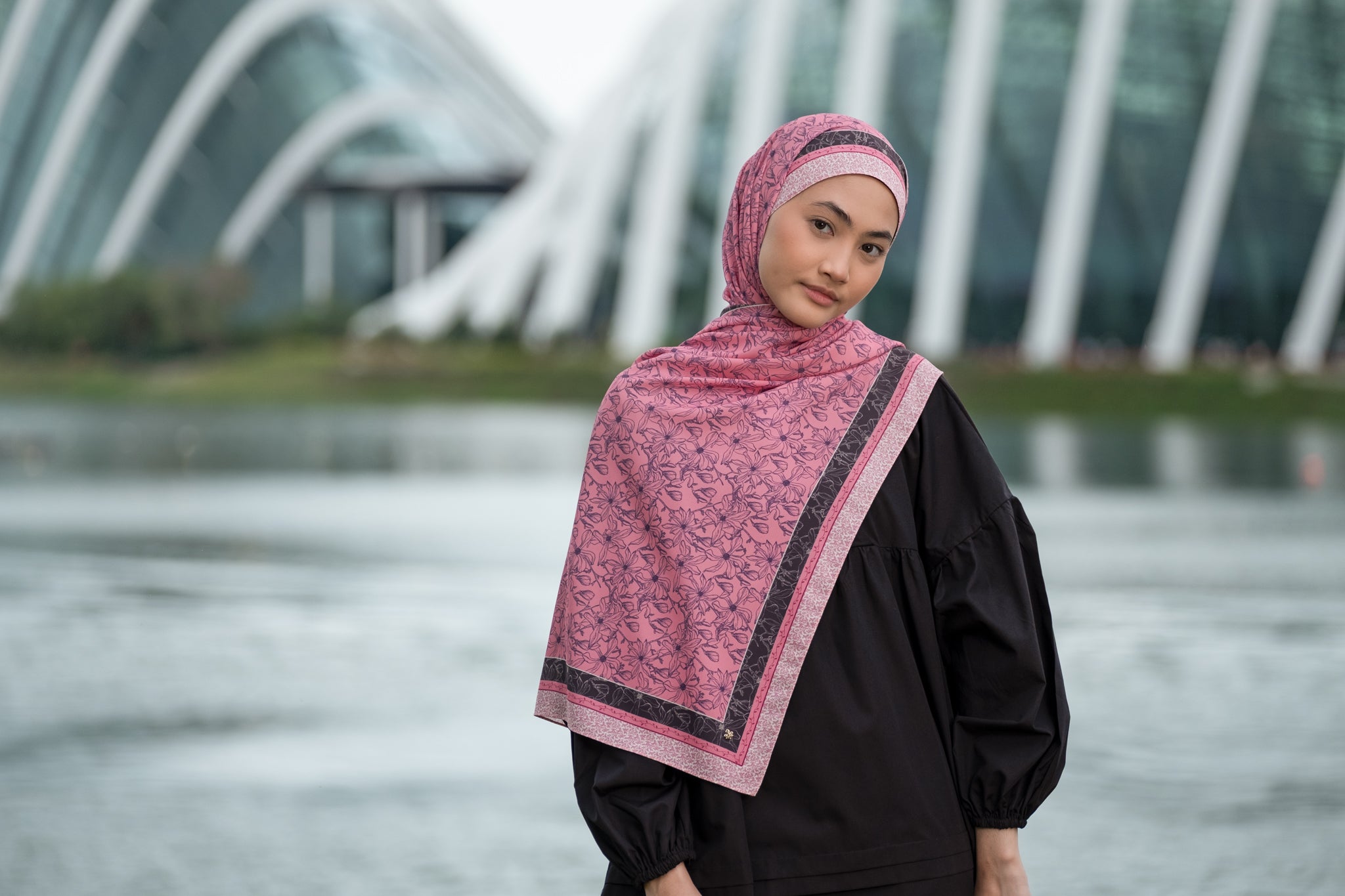 Blush Obsidian Magnolia