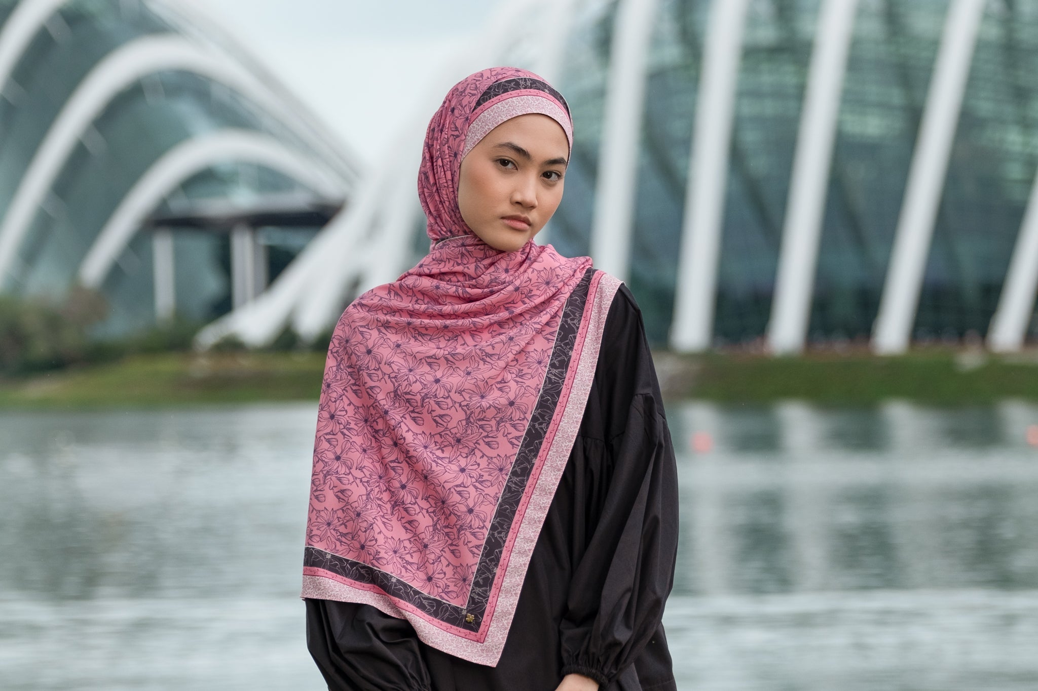 Blush Obsidian Magnolia