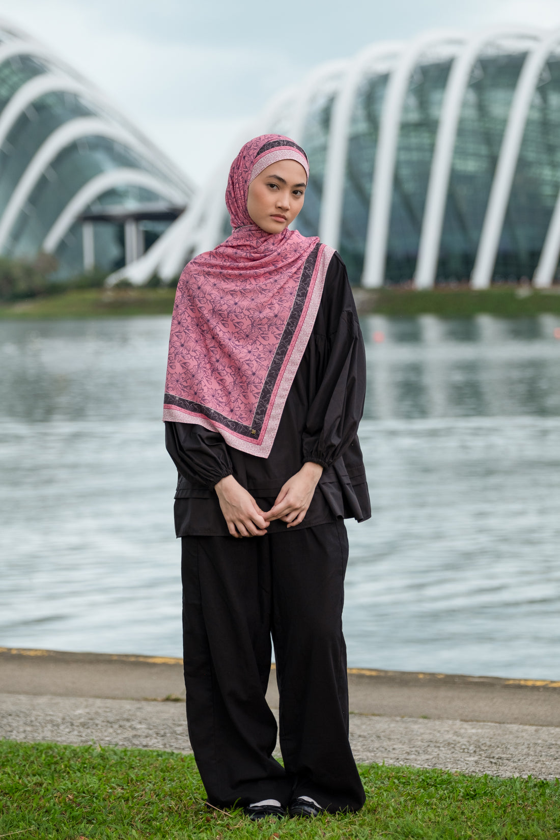 Blush Obsidian Magnolia